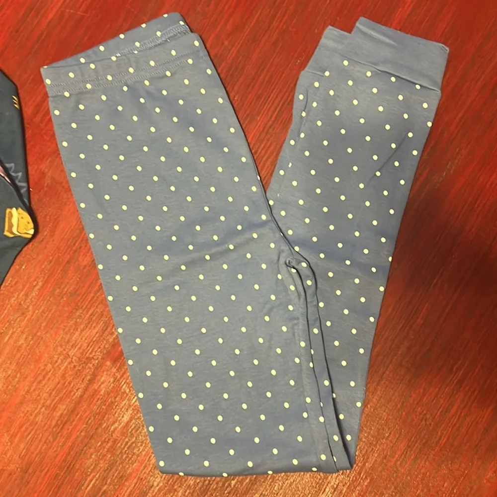 Carters girls set of two pajamas